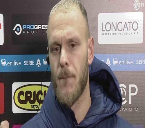 浓眉哥,戴维斯腹伤,待愈,万博manbetx体育平台,万博体育官网,万博体育app下载,ManBetX,SPORTS