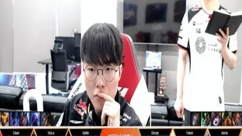 SPORTS《小米折叠屏手机发布，引领市场新潮流》